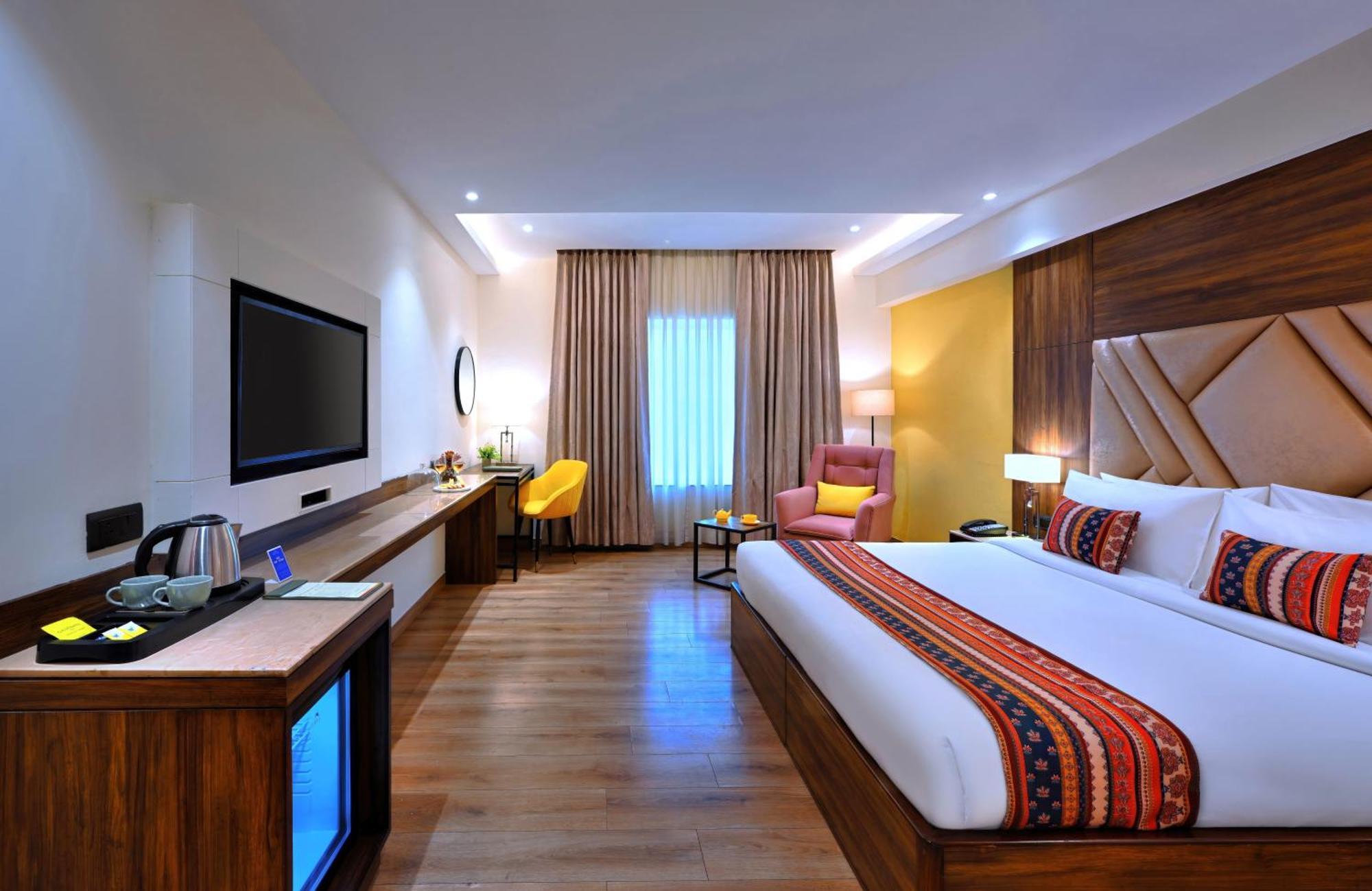 Golden Tulip Agra Hotel Agra  Eksteriør billede
