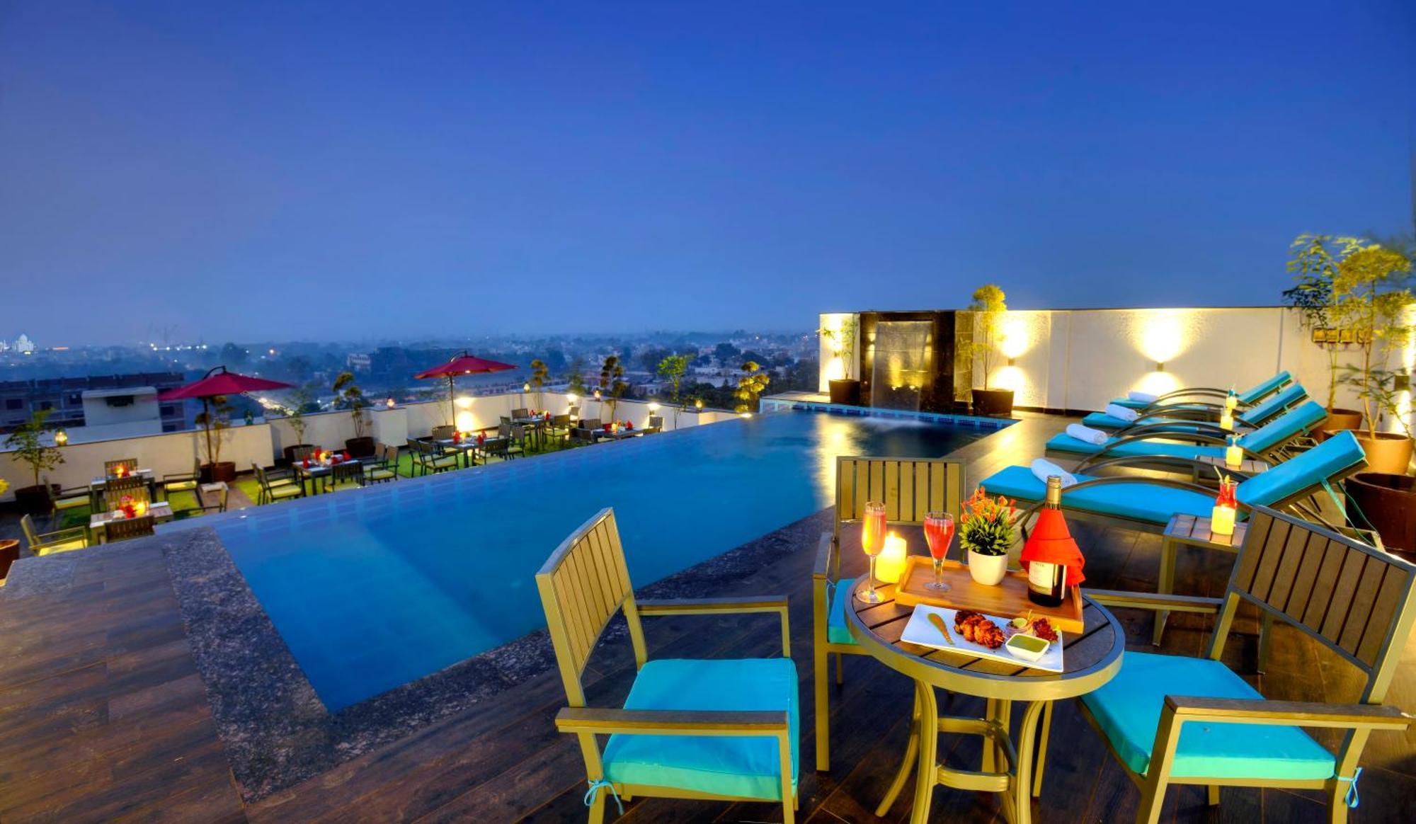 Golden Tulip Agra Hotel Agra  Eksteriør billede