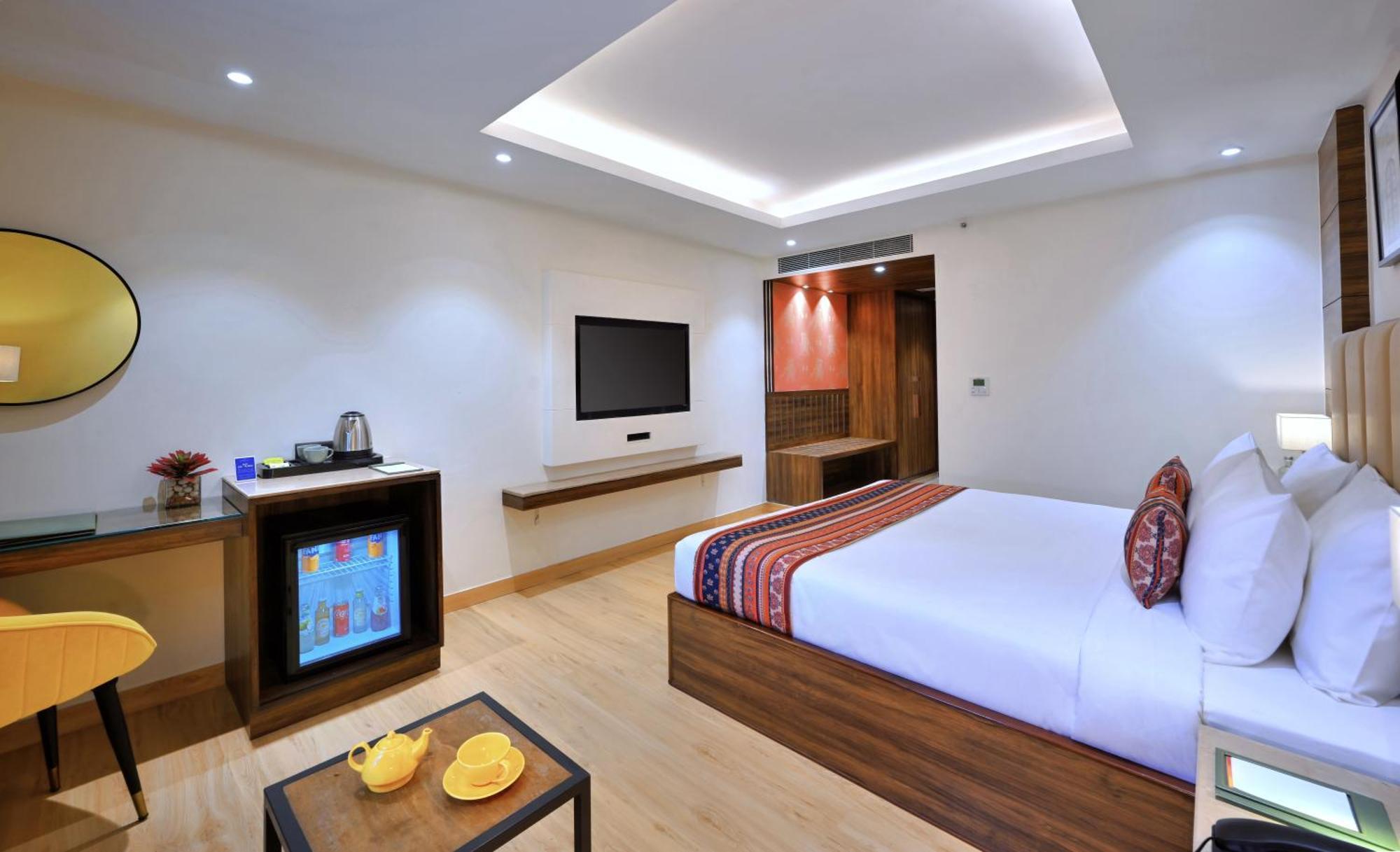 Golden Tulip Agra Hotel Agra  Eksteriør billede