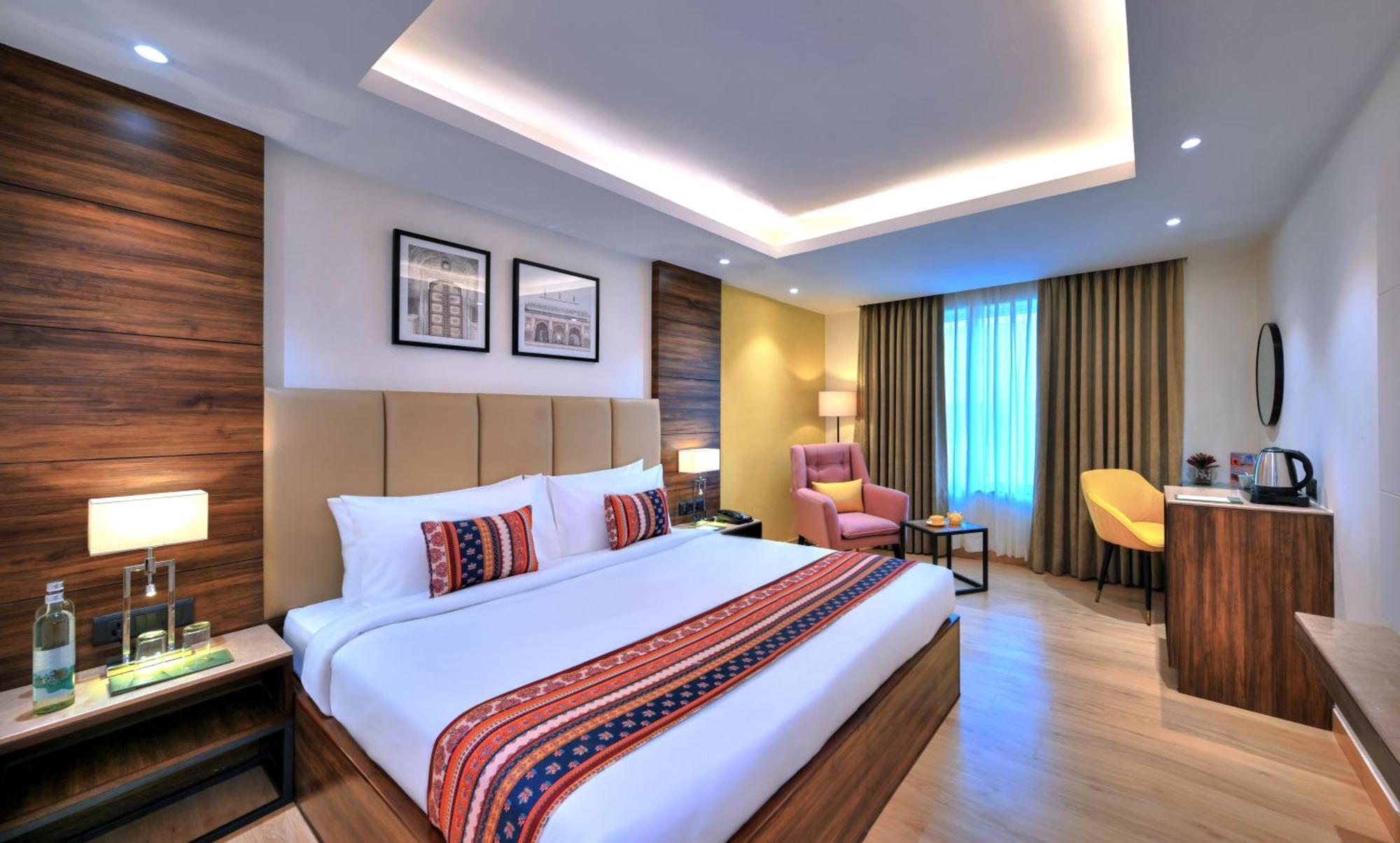 Golden Tulip Agra Hotel Agra  Eksteriør billede