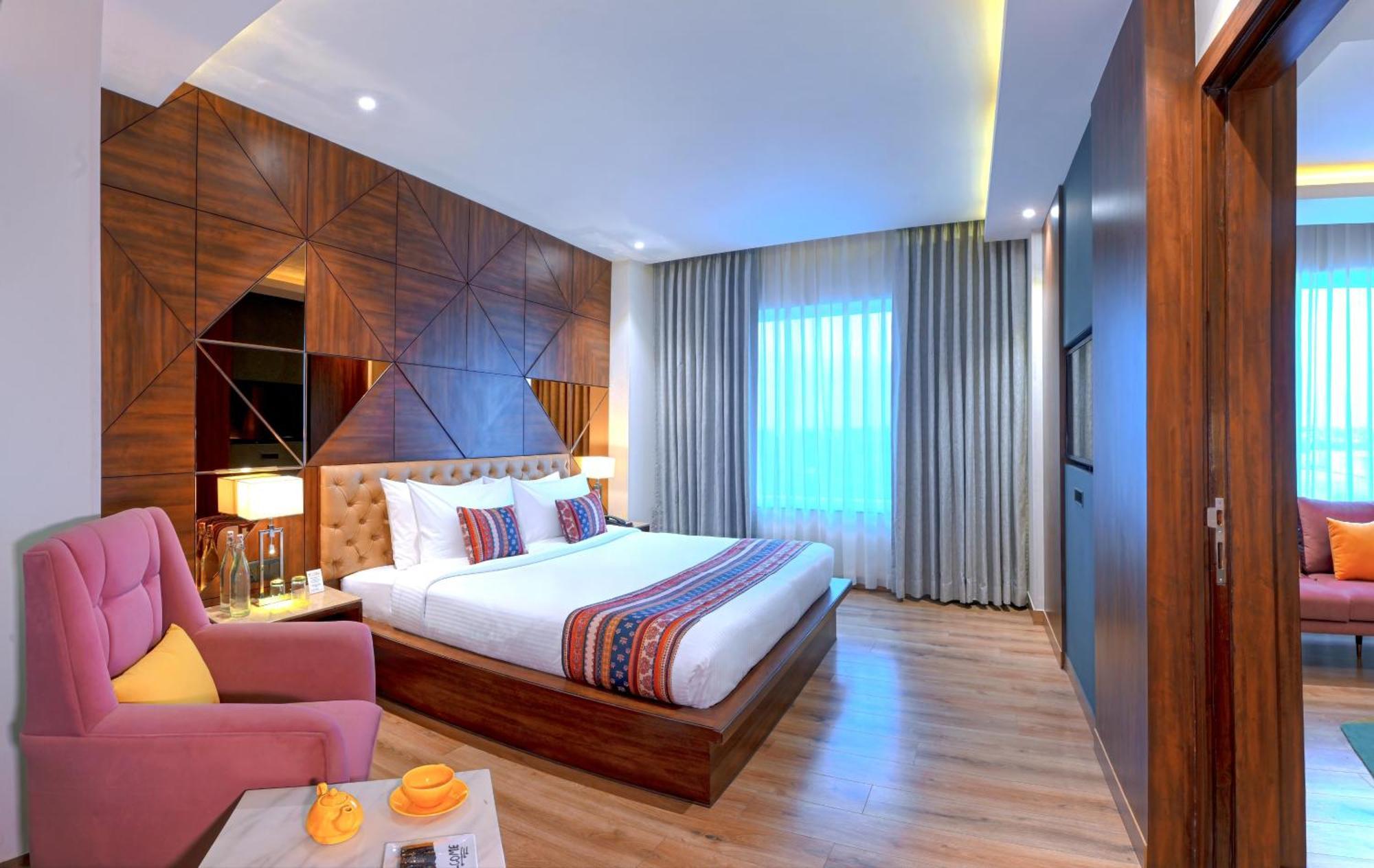 Golden Tulip Agra Hotel Agra  Eksteriør billede
